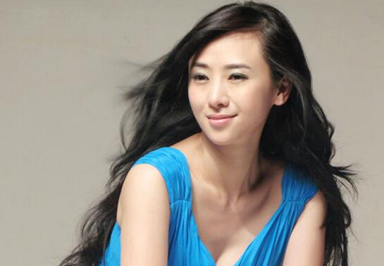 �ձ�����Ů��