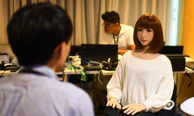 日本仿真「女性机器人」来了,顶级硅胶材料,外观及构造堪比真人